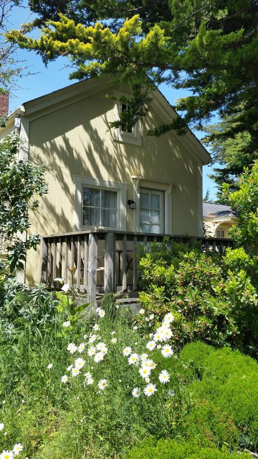 Mendocino Hotel & Garden 외부 사진